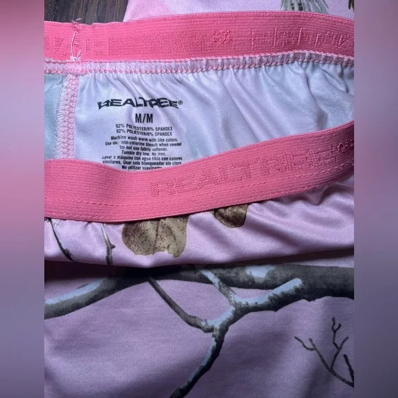 Realtree pink camo leggings - Picture 4 of 5